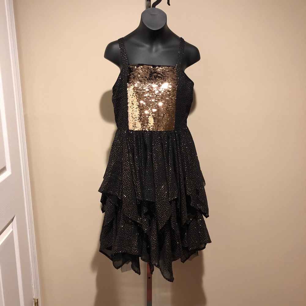 5/$25 Justice Sequence Flip Long Dress